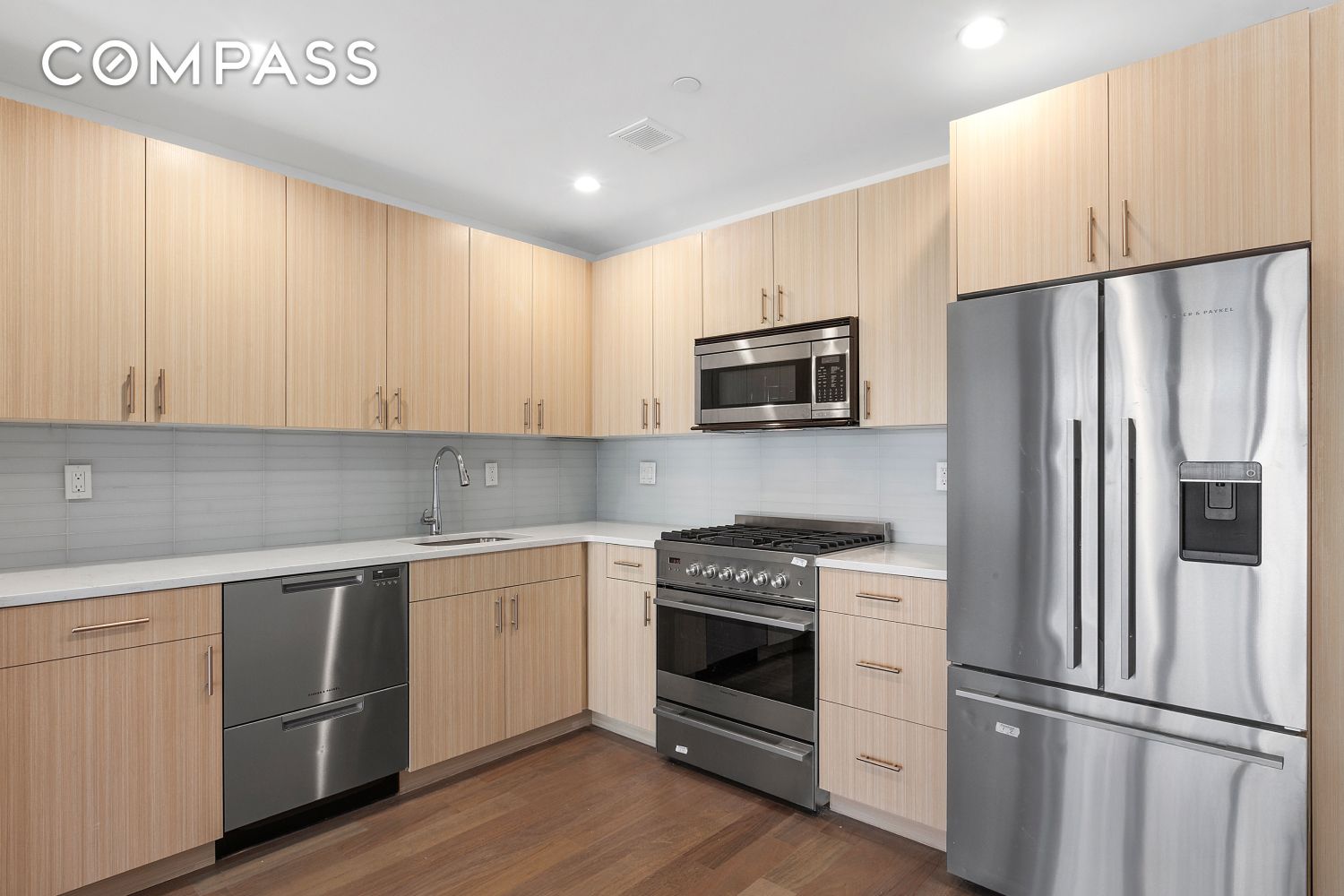 #5 photo, 17 Convent Avenue, मैनहटन Manhattanville , NY 10027