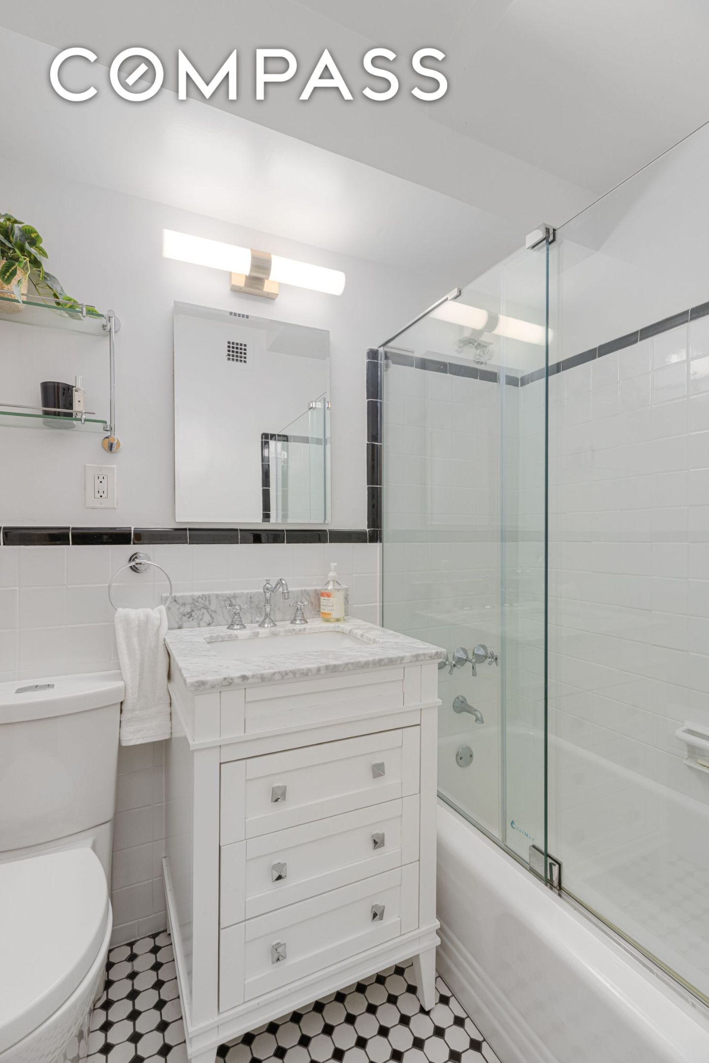 #10 photo, 345 W 58th Street, مانهاتن Upper West Side , NY 10019