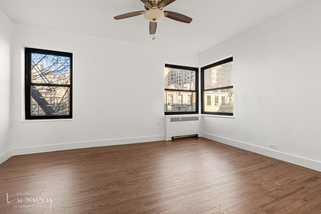 #6 photo, 225 E 74th Street, مانهاتن Upper East Side , NY 10021