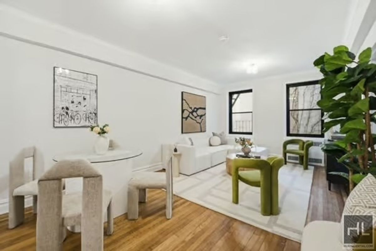 #1 photo, 160 E 3rd Street, مانهاتن East Village , NY 10009