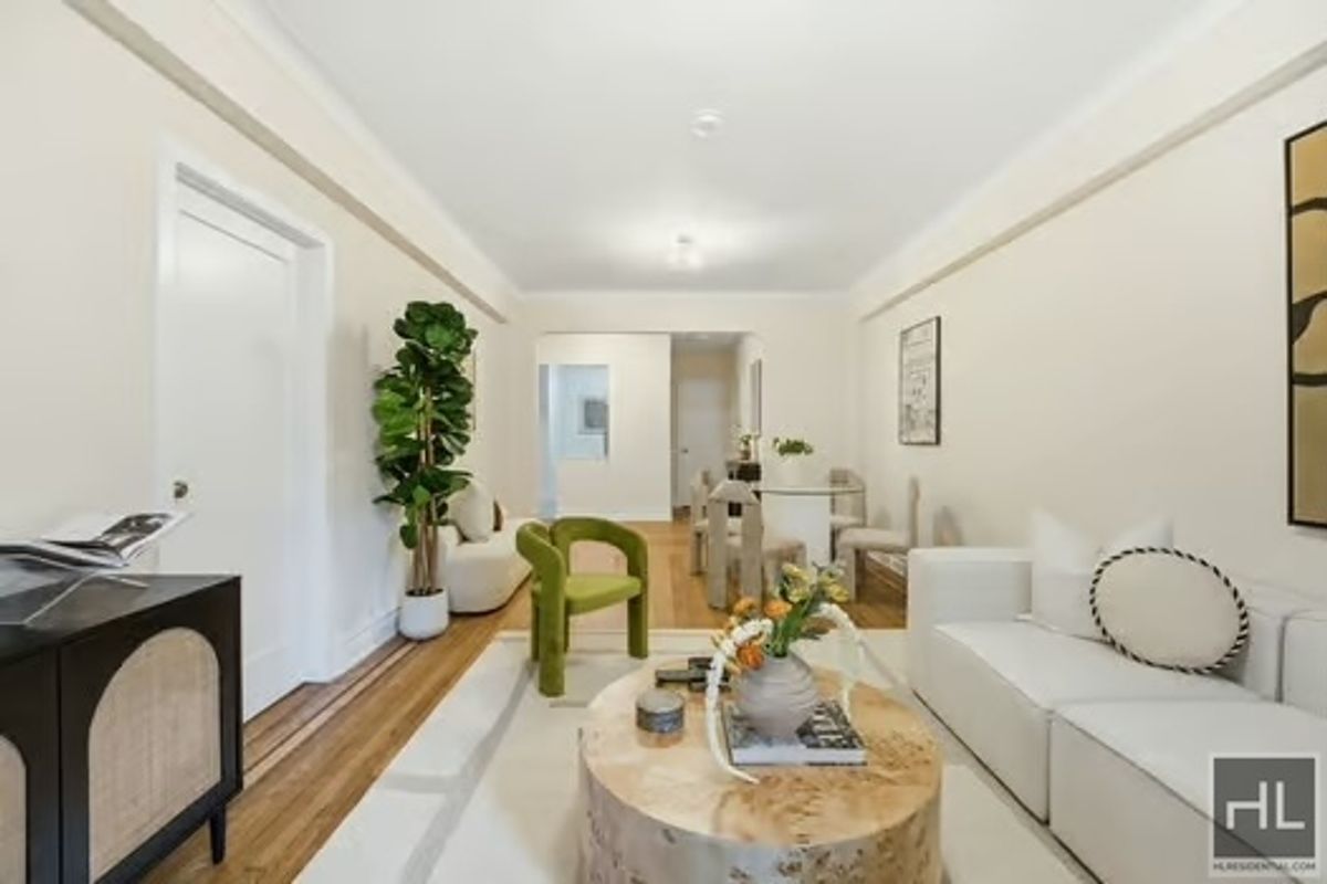 #2 photo, 160 E 3rd Street, مانهاتن East Village , NY 10009