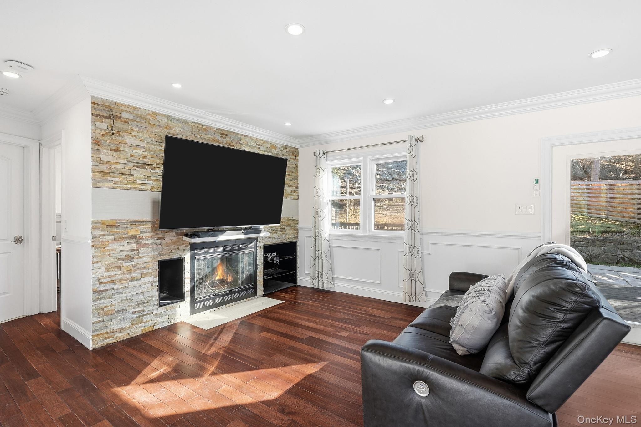 #7 photo, 14 Dunnings Drive, Tarrytown , NY 10591