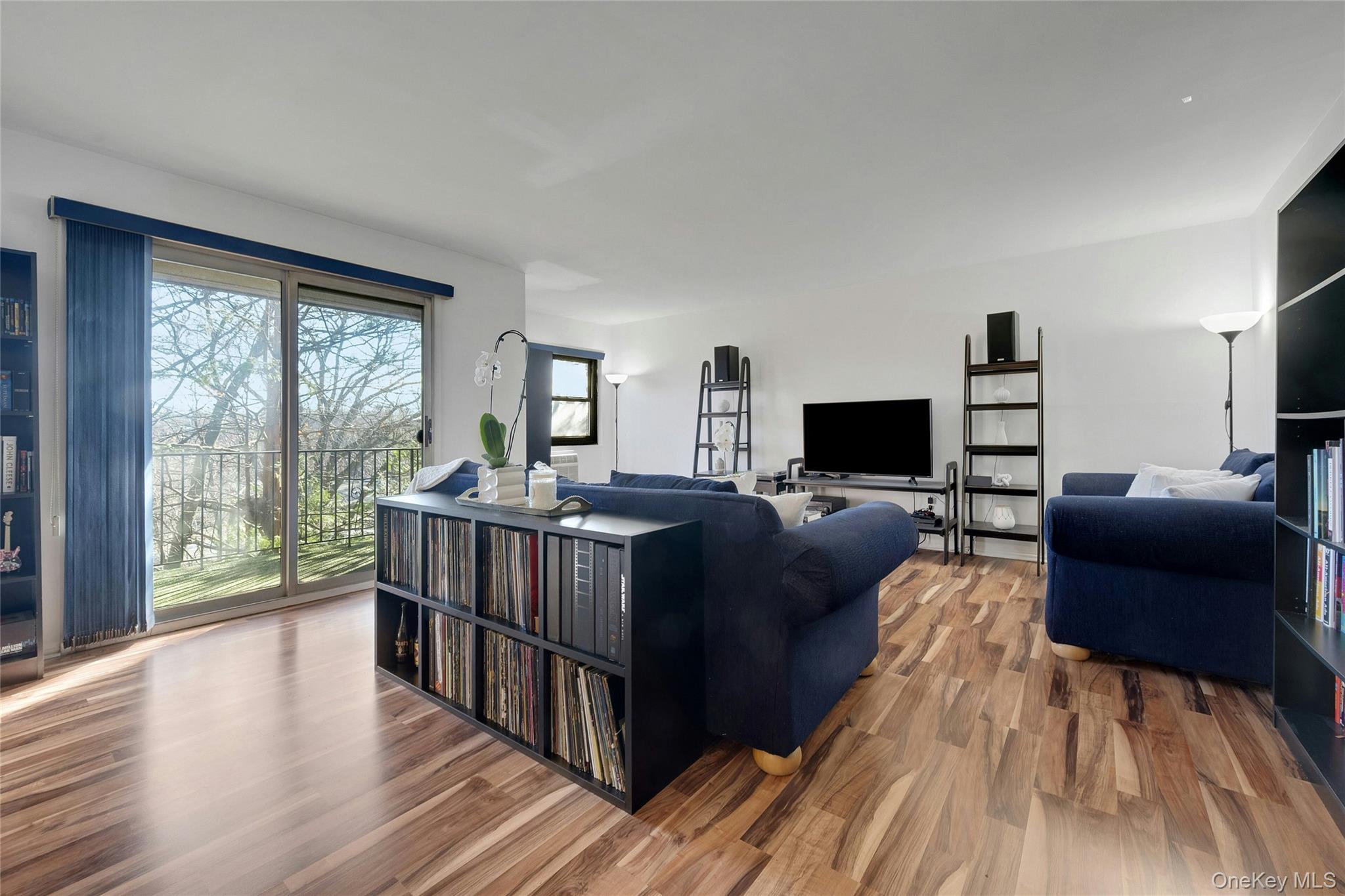 #2 photo, 55 Fieldstone Drive, Hartsdale , NY 10530