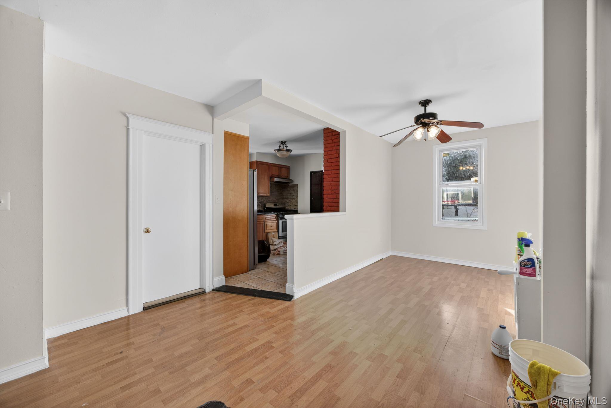 #10 photo, 121-44 6th Avenue, College Point , NY 11356