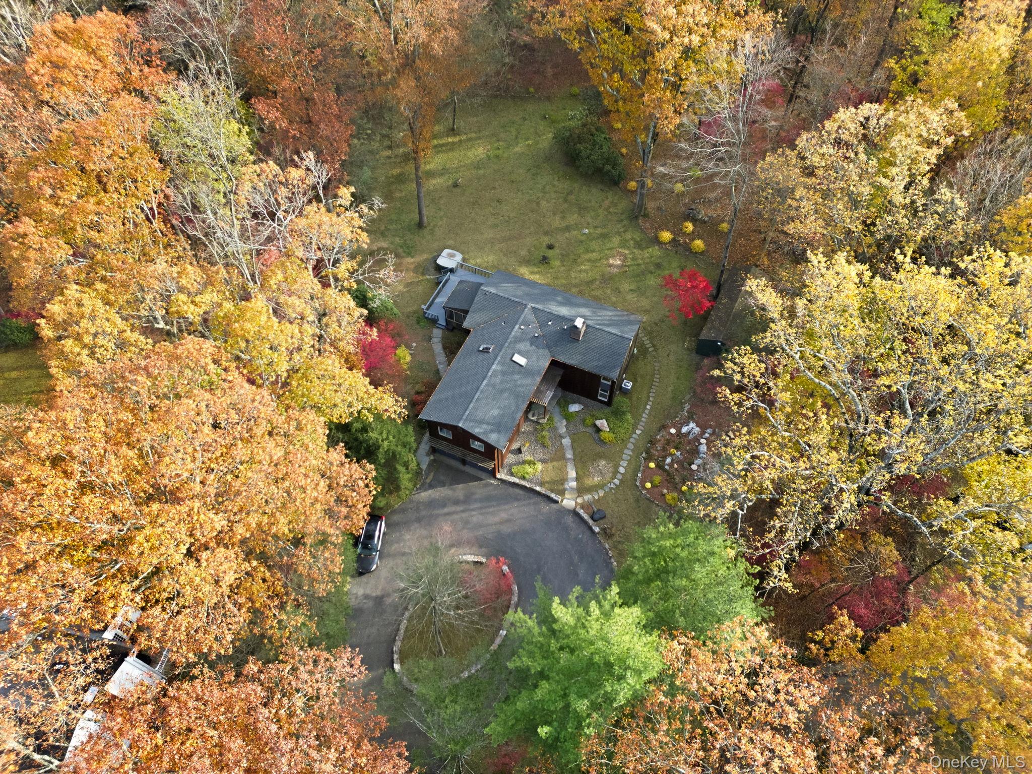 #1 photo, 14 Valley Lane, Chappaqua , NY 10514