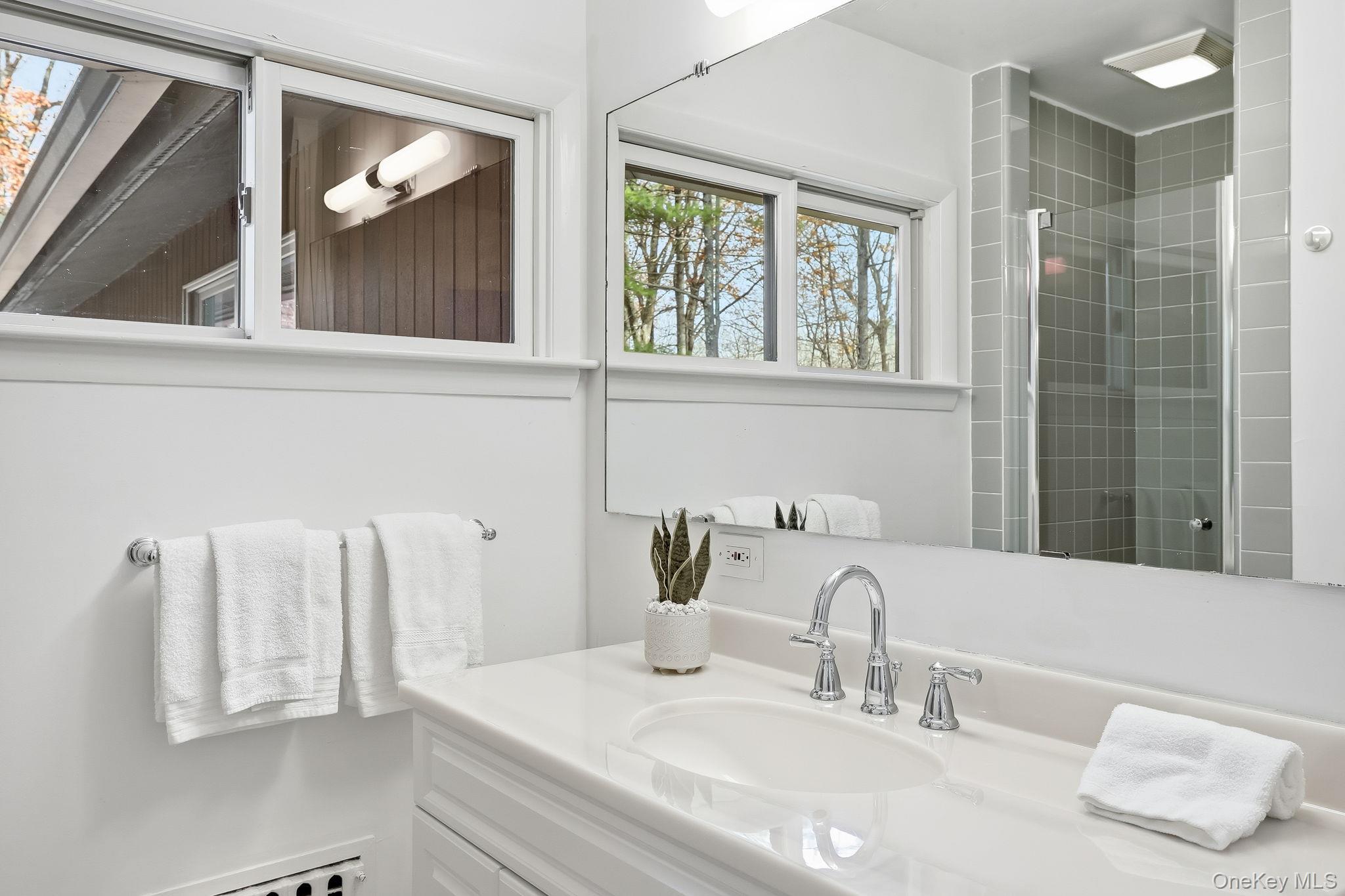 #19 photo, 14 Valley Lane, Chappaqua , NY 10514