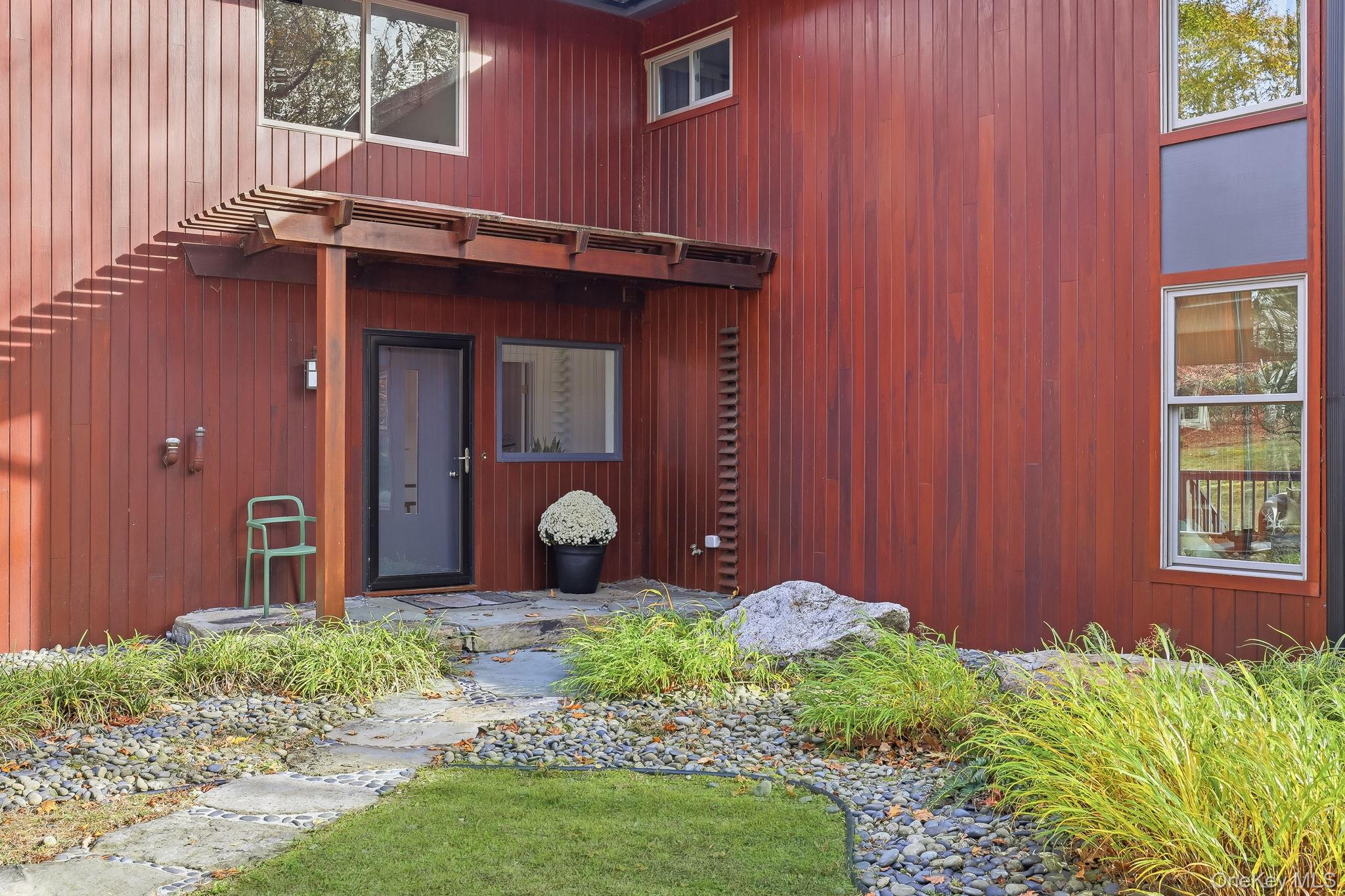 #3 photo, 14 Valley Lane, Chappaqua , NY 10514