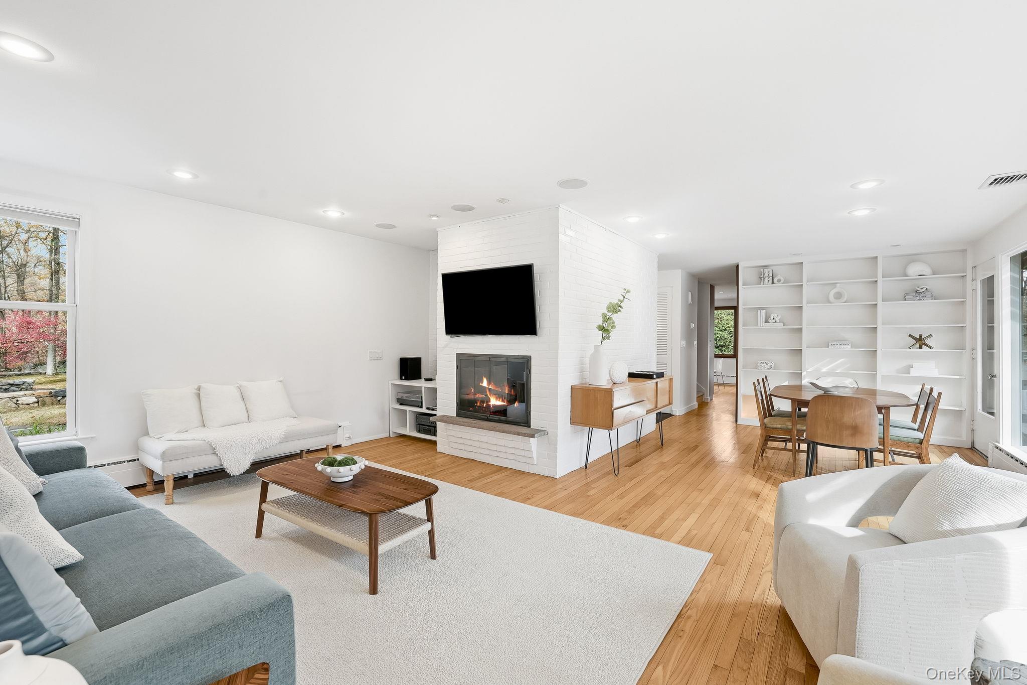 #7 photo, 14 Valley Lane, Chappaqua , NY 10514