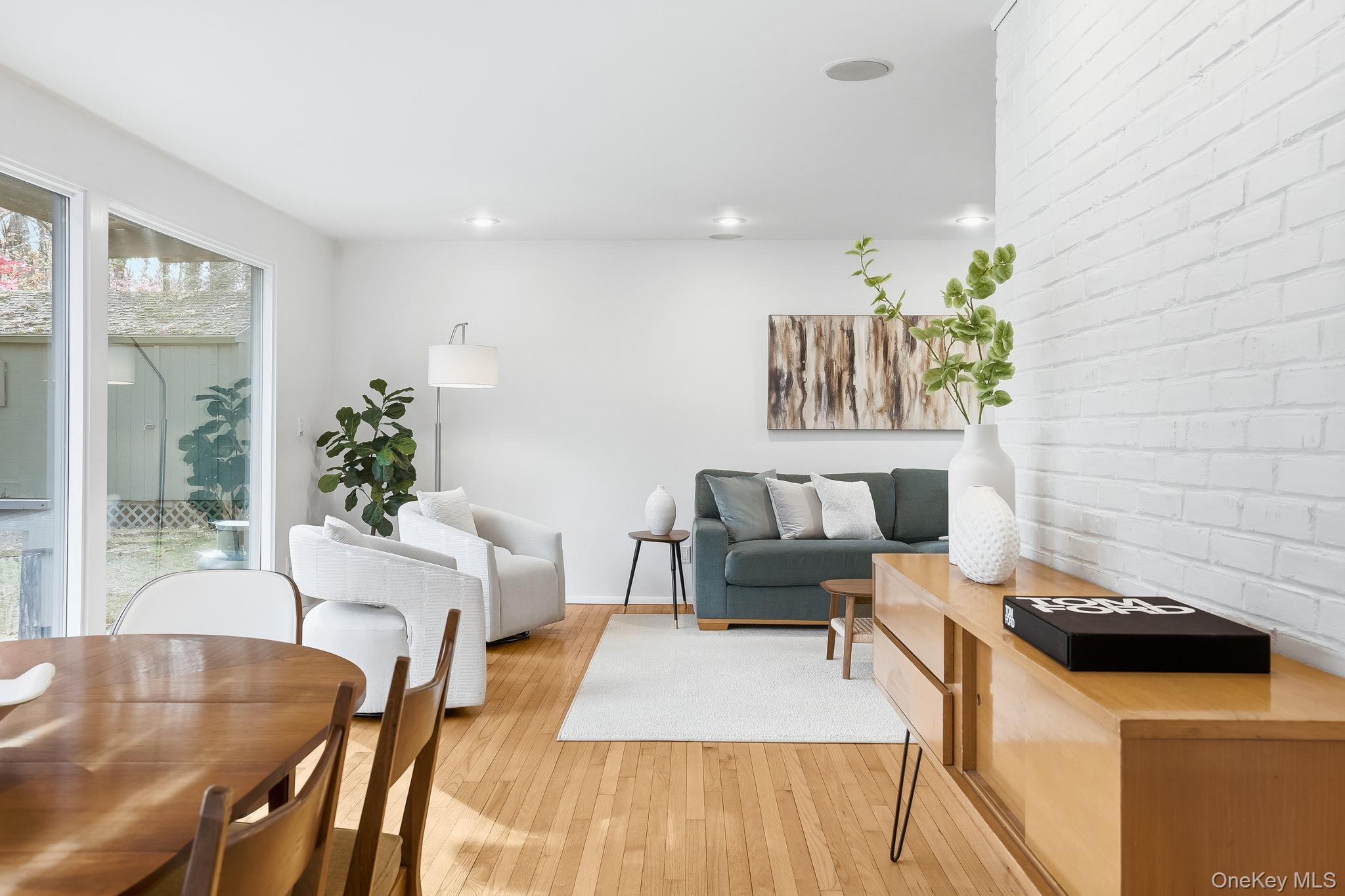 #8 photo, 14 Valley Lane, Chappaqua , NY 10514