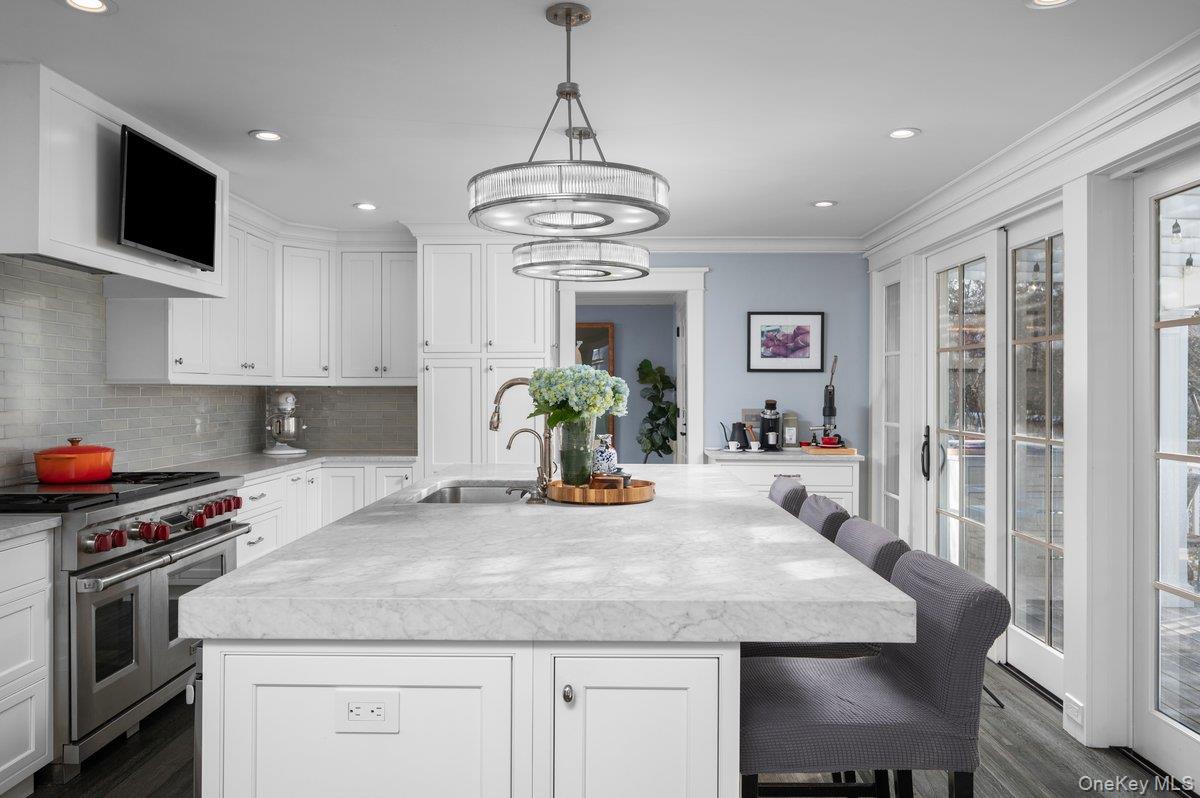 #12 photo, 443 Highbrook Avenue, Pelham , NY 10803