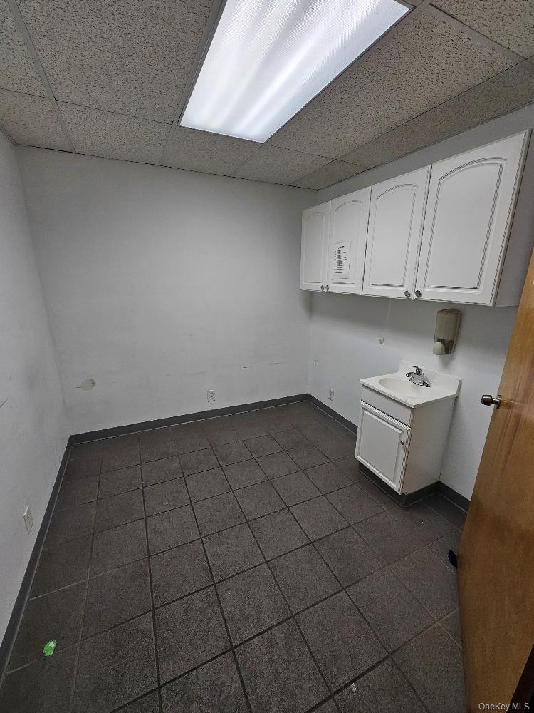 #11 photo, 86-20 Jamaica Avenue, 뉴욕퀸즈 Woodhaven , NY 11421