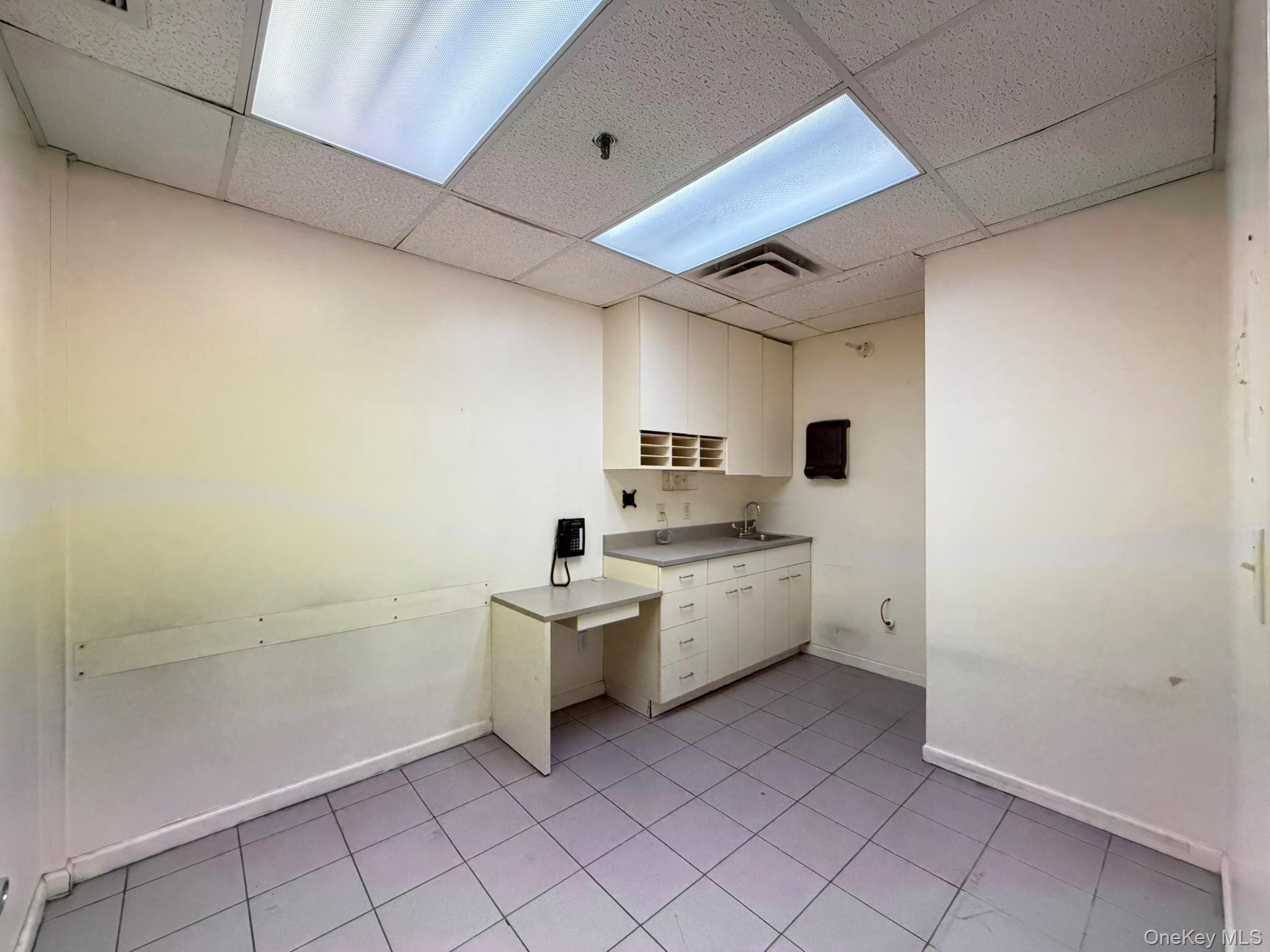 #3 photo, 133-47 Sanford Avenue, कुईंस Flushing , NY 11355