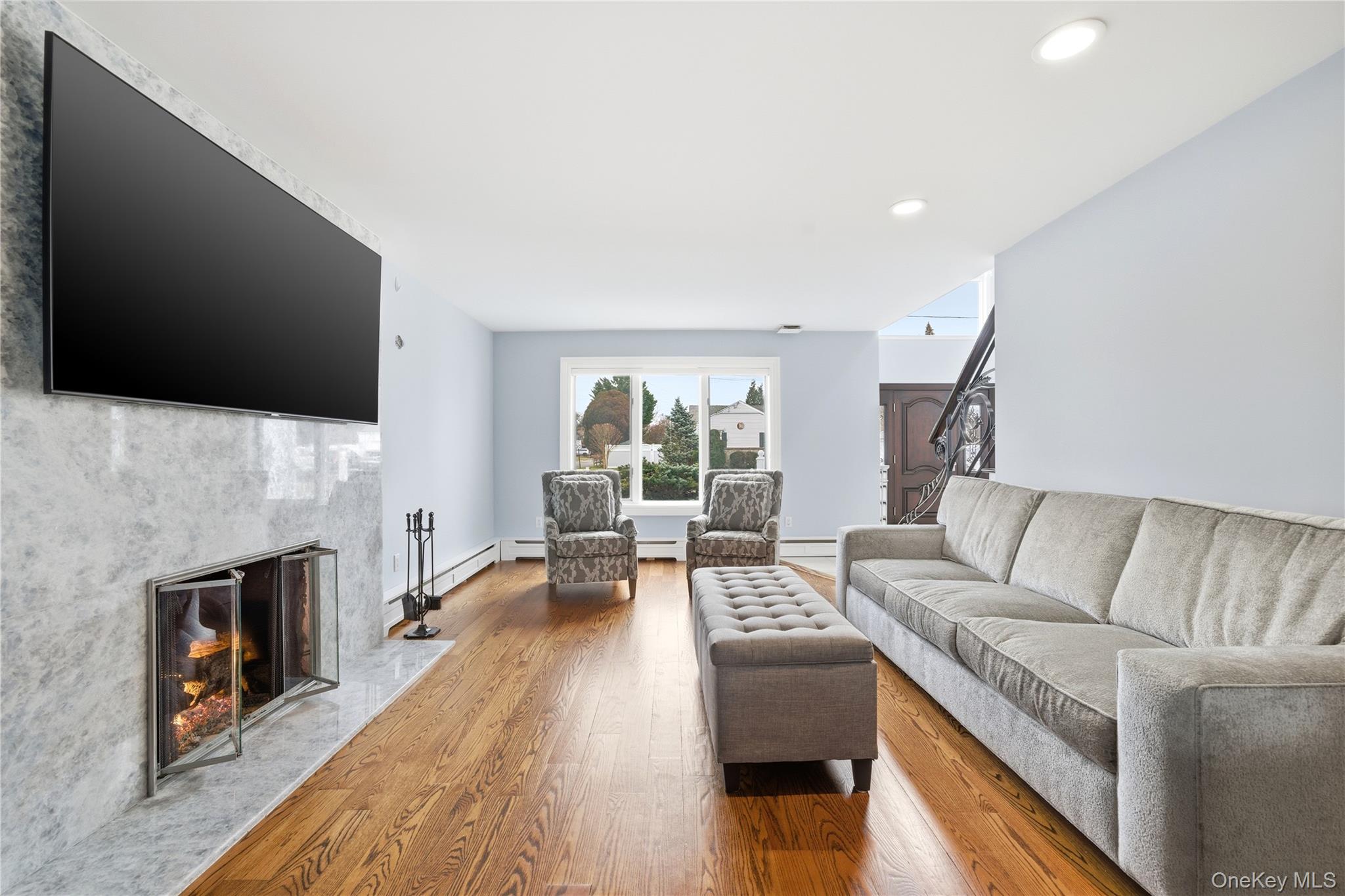 #12 photo, 61 Bayview Avenue, 롱 아일랜드 Massapequa , NY 11758