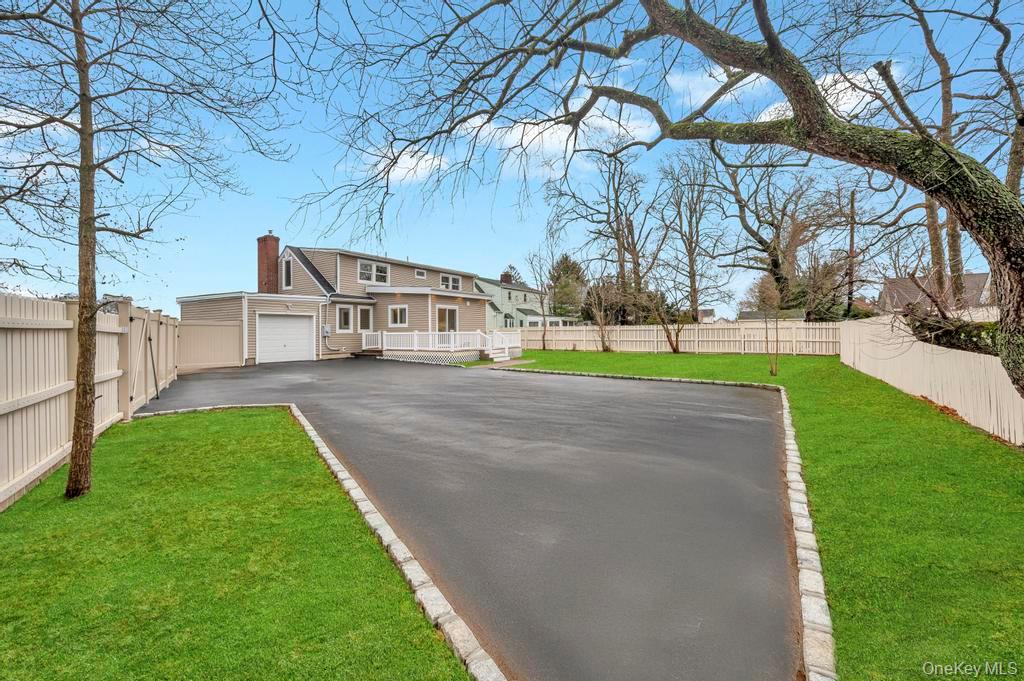 #9 photo, 92 Sunset Road, Bay Shore , NY 11706