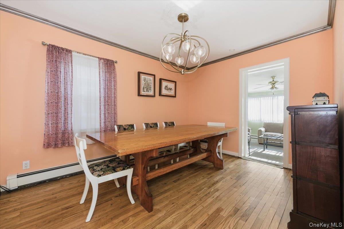 #7 photo, 704 Barnes Avenue, ناسو Baldwin , NY 11510