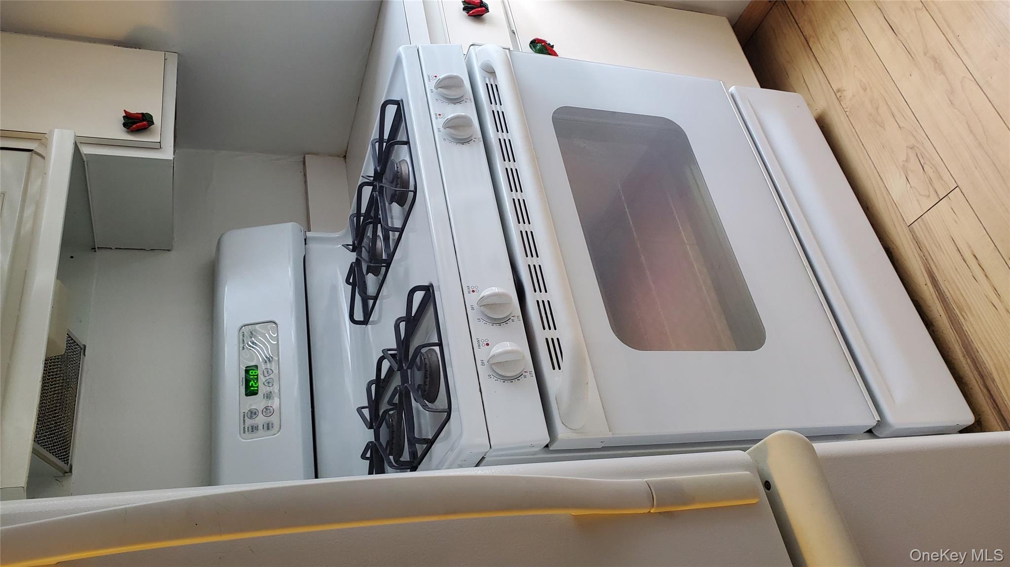 #3 photo, 11 Laramie Court, सफ़ोक काउंटी Coram , NY 11727