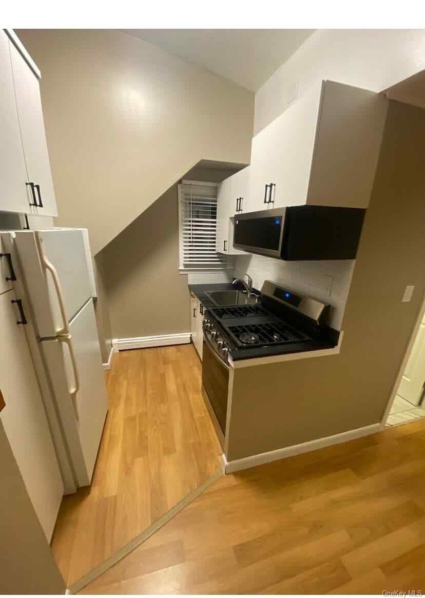 #1 photo, 20 Central Avenue, ناسو Glen Cove , NY 11542