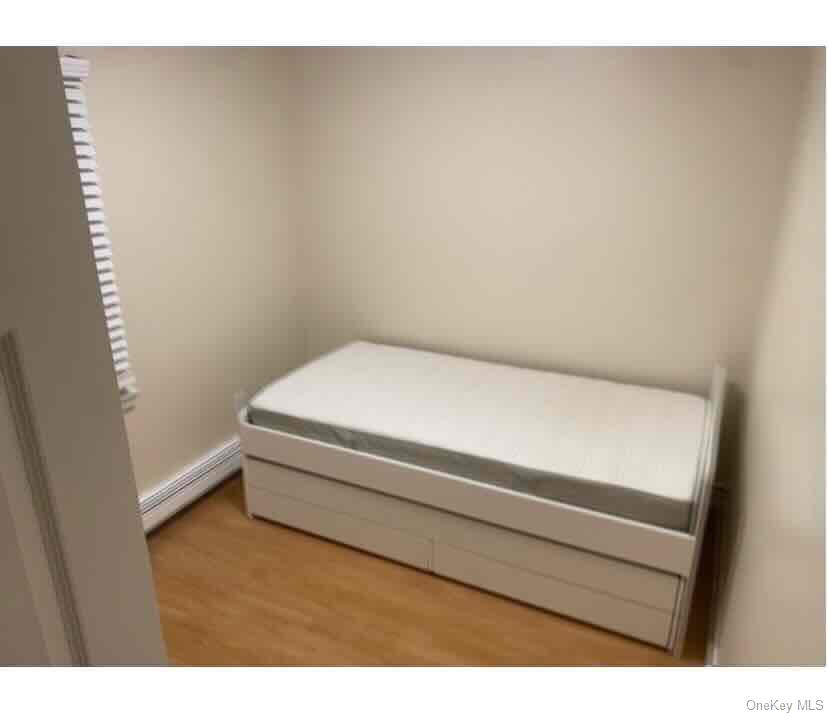 #6 photo, 20 Central Avenue, ناسو Glen Cove , NY 11542