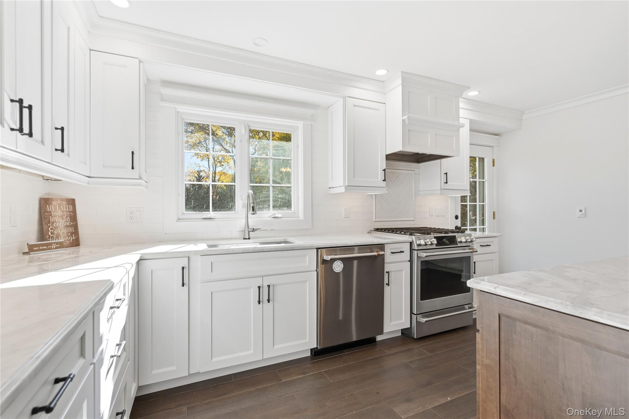 #19 photo, 12 Mallard Cove, सफ़ोक काउंटी Centerport , NY 11721