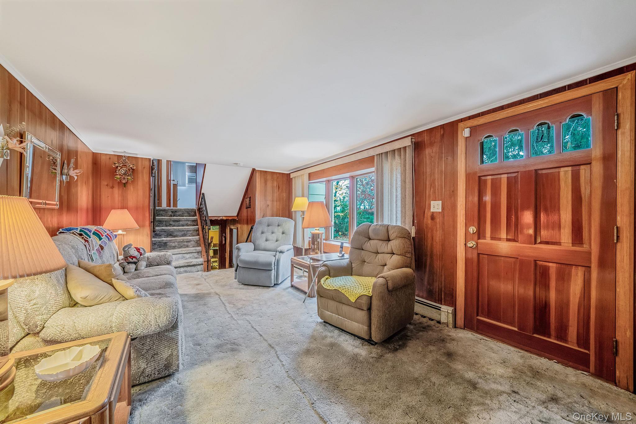 #4 photo, 85 Hawthorne Street, Selden , NY 11784