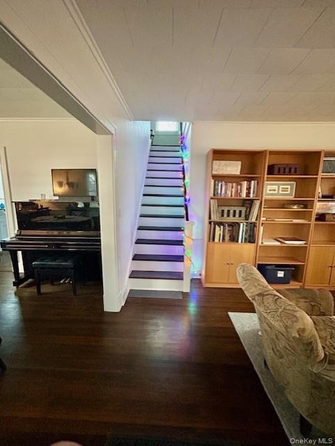 #4 photo, 23 S Bayles Avenue, Port Washington , NY 11050