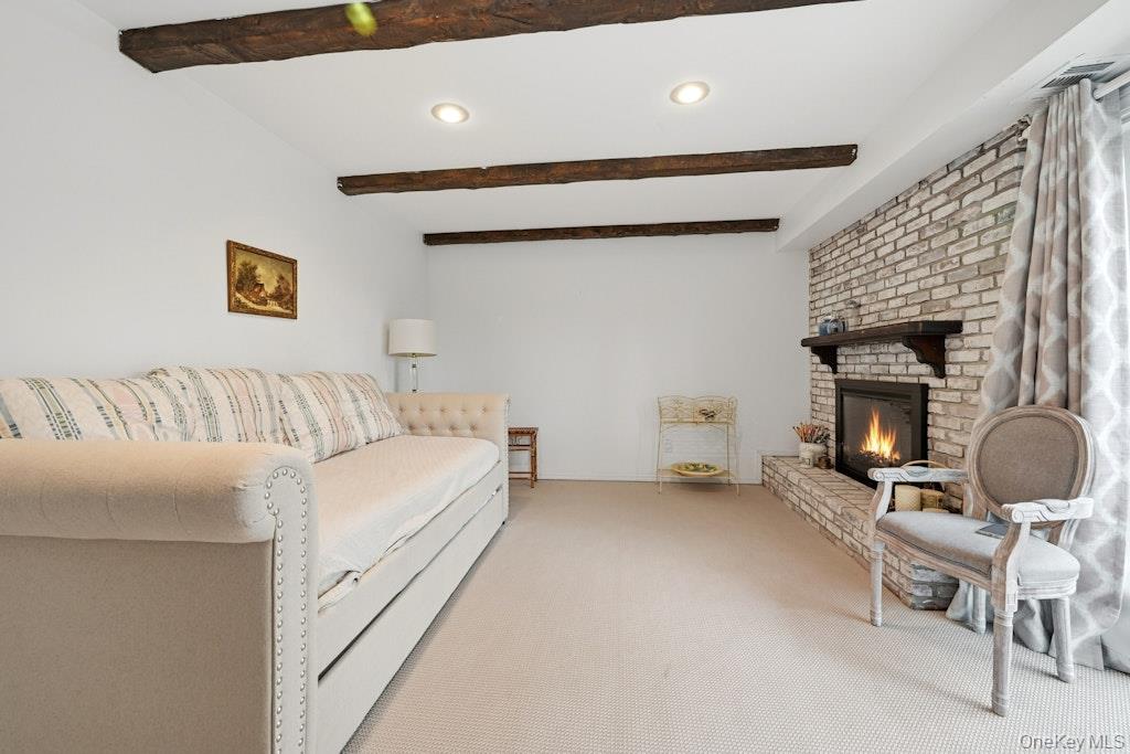 #18 photo, 20 Manors Drive, ناسو Jericho , NY 11753