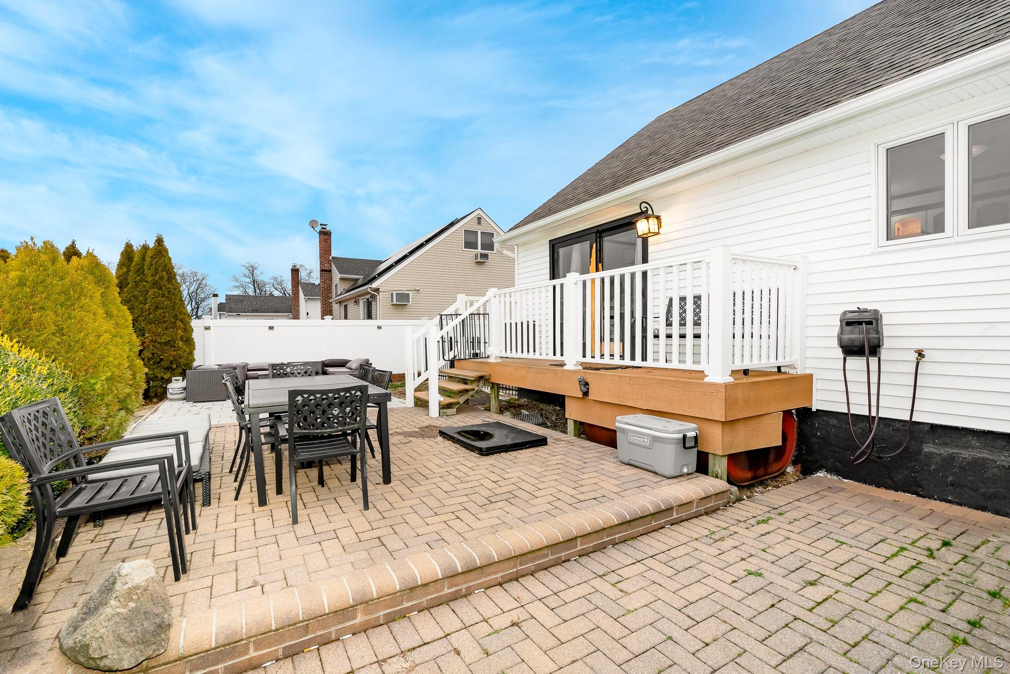 #17 photo, 264 W End Avenue, 長島 Massapequa , NY 11758