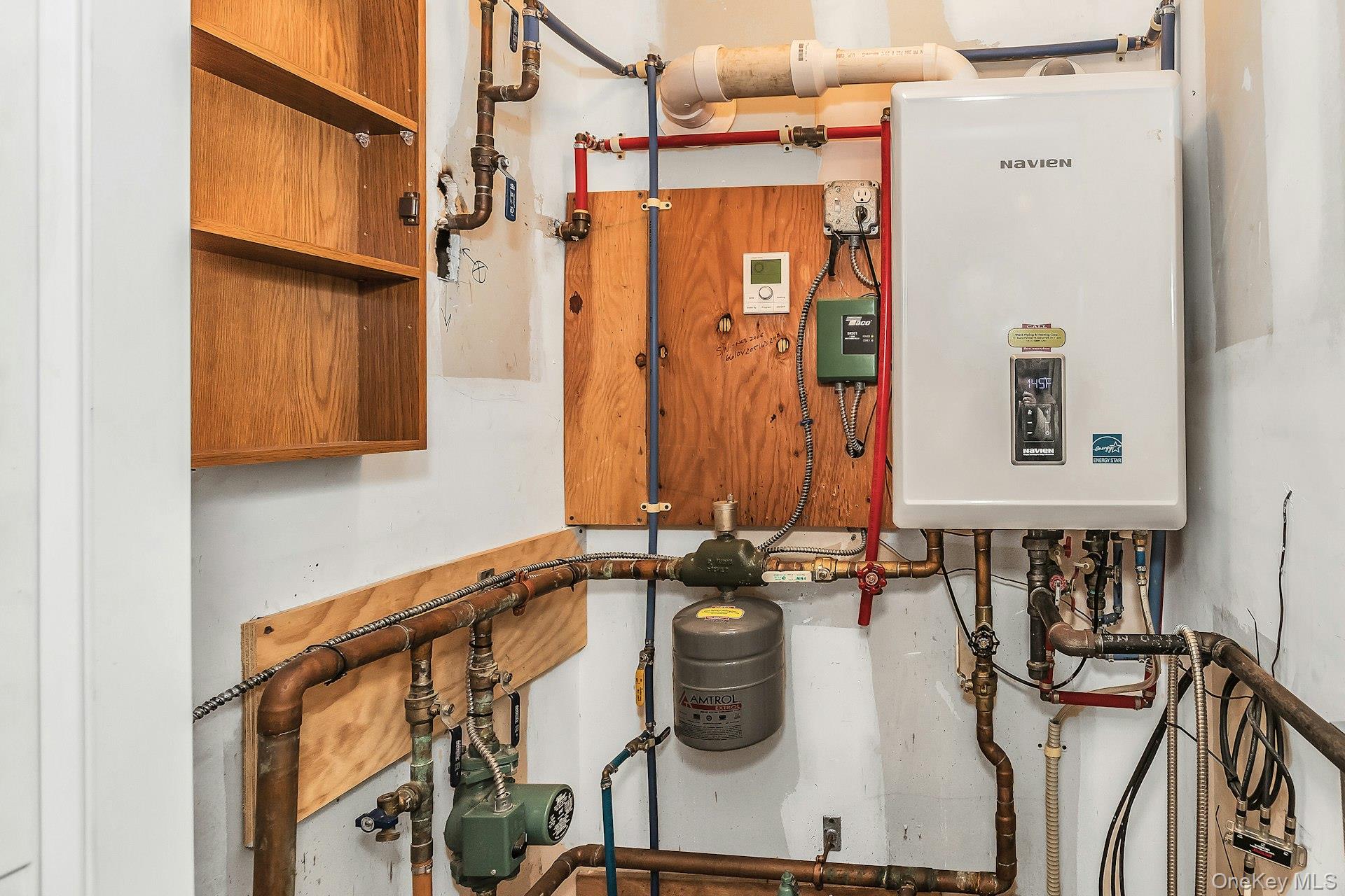 #13 photo, 90 Oregon Street, 롱 아일랜드 Long Beach , NY 11561