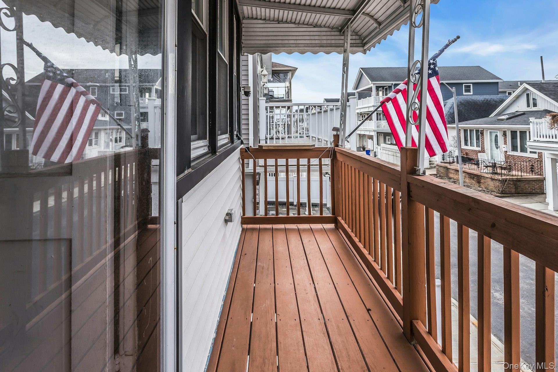 #2 photo, 90 Oregon Street, 롱 아일랜드 Long Beach , NY 11561