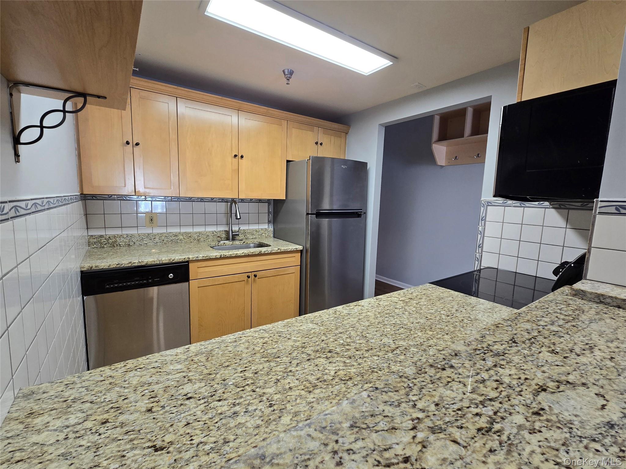 #12 photo, 123 Mamaroneck Avenue, Mamaroneck , NY 10543