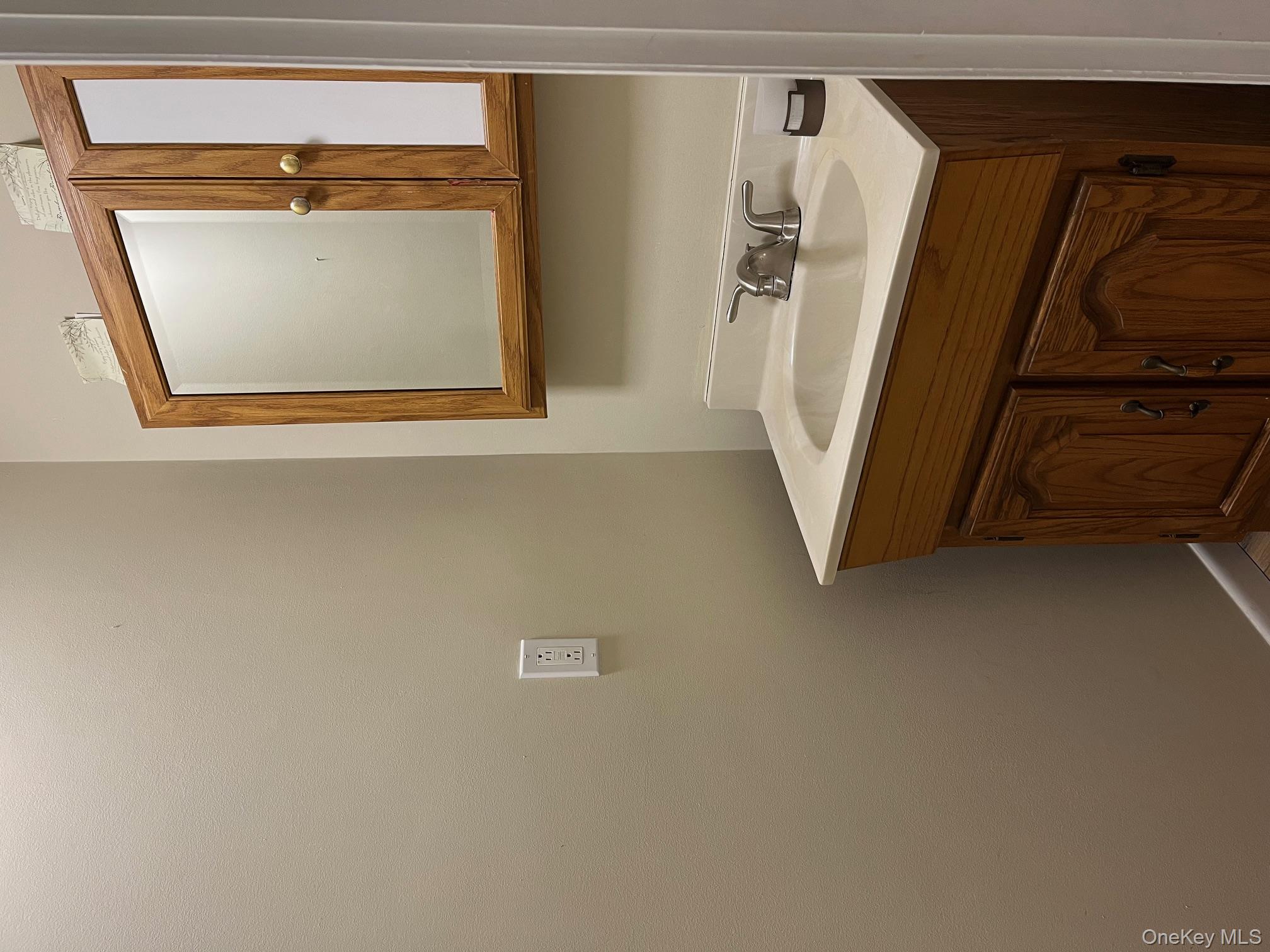 #4 photo, 46 Homestead Village Drive, Warwick , NY 10990