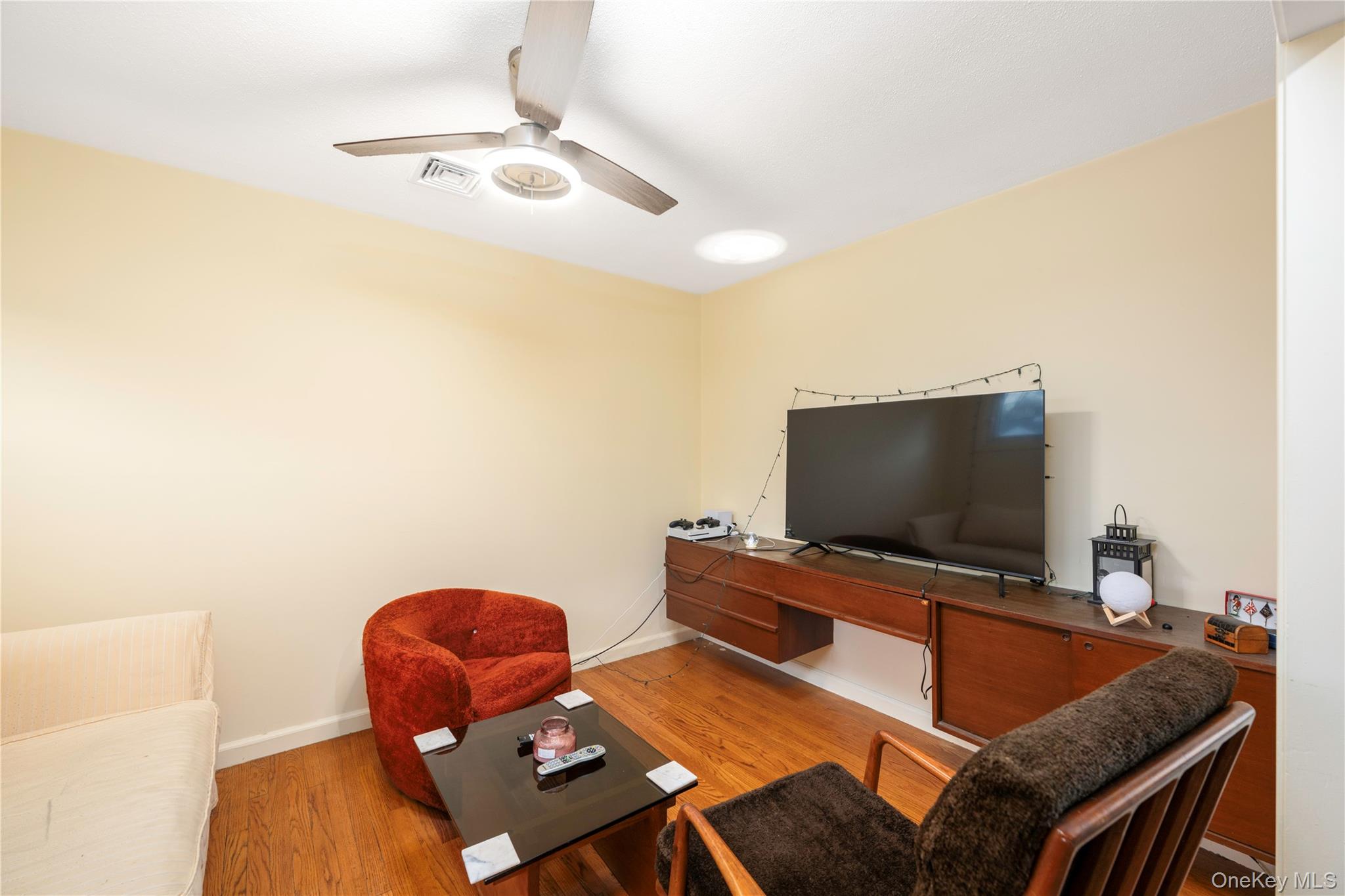 #15 photo, 103 W Willow Street, Beacon , NY 12508