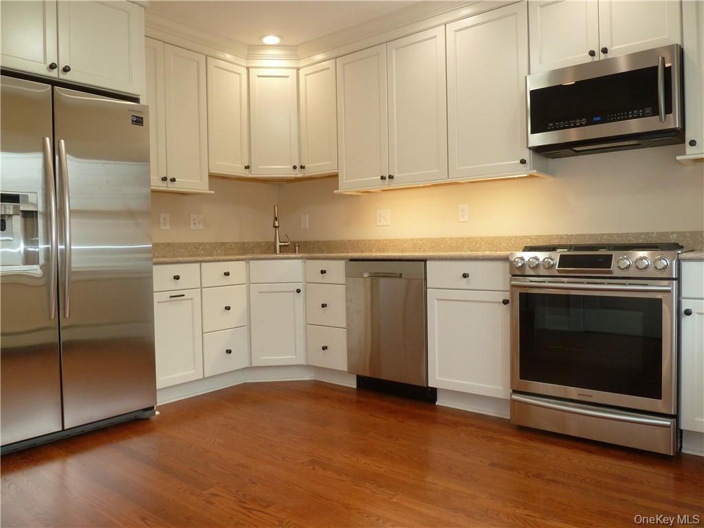 #2 photo, 70 Theodore Fremd Avenue, Rye , NY 10580