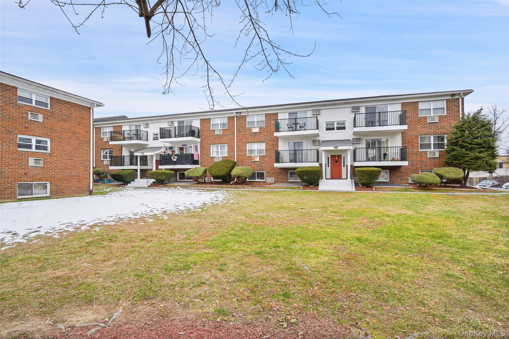 #1 photo, 1548 Route 9, Wappingers Falls , NY 12590