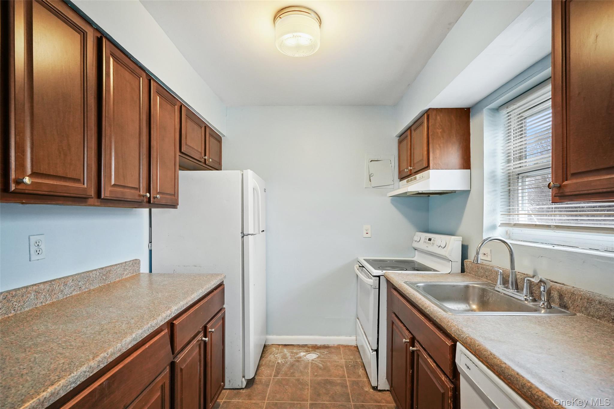 #6 photo, 1548 Route 9, Wappingers Falls , NY 12590