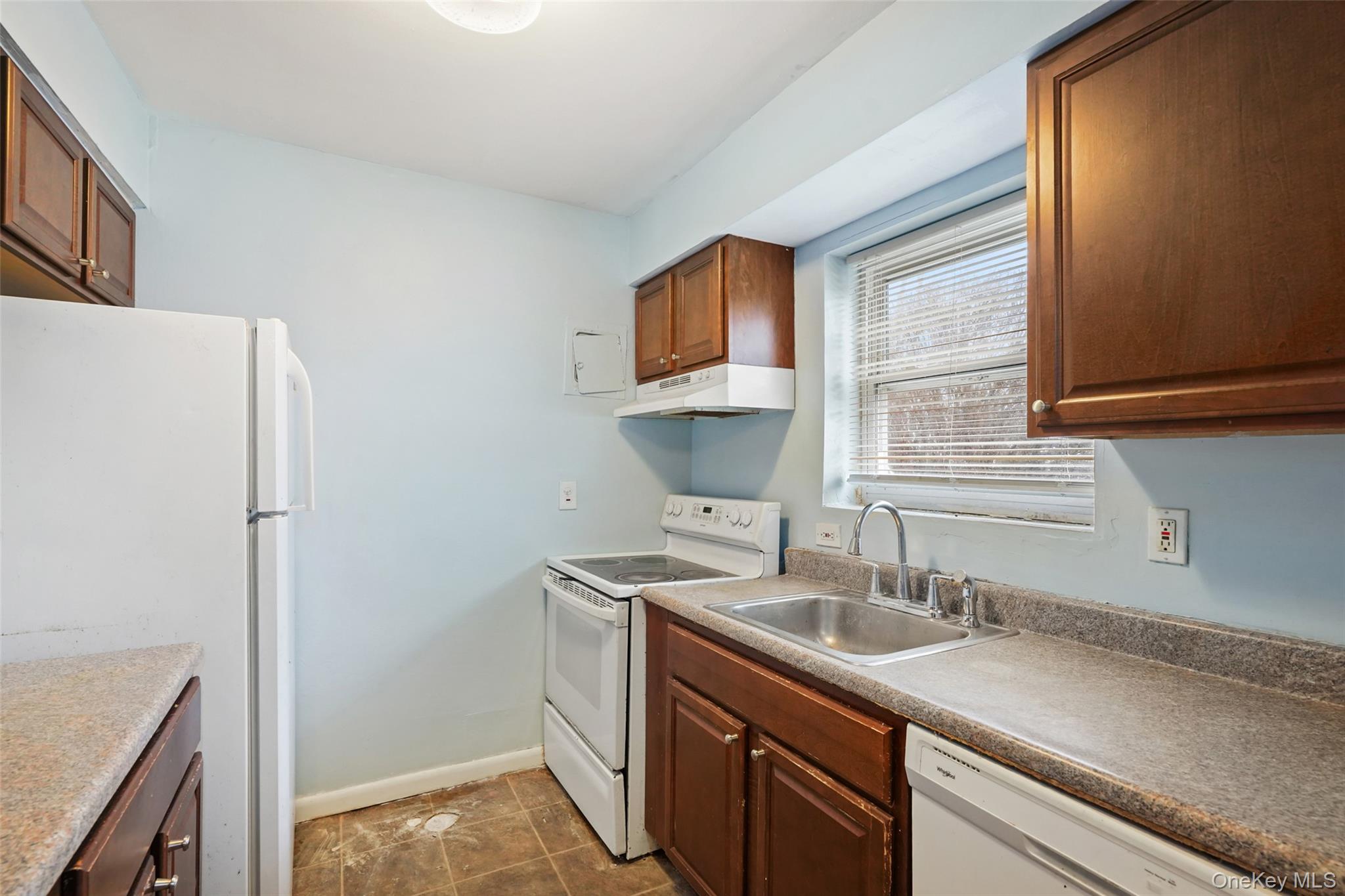 #7 photo, 1548 Route 9, Wappingers Falls , NY 12590