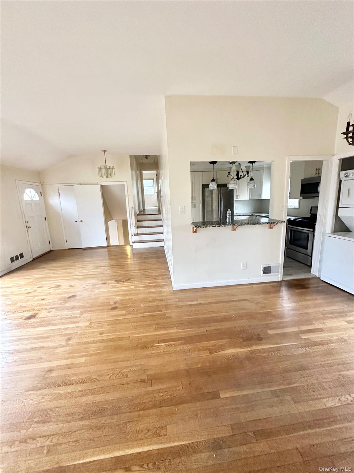 #2 photo, 3 Soundview, New Rochelle , NY 10801