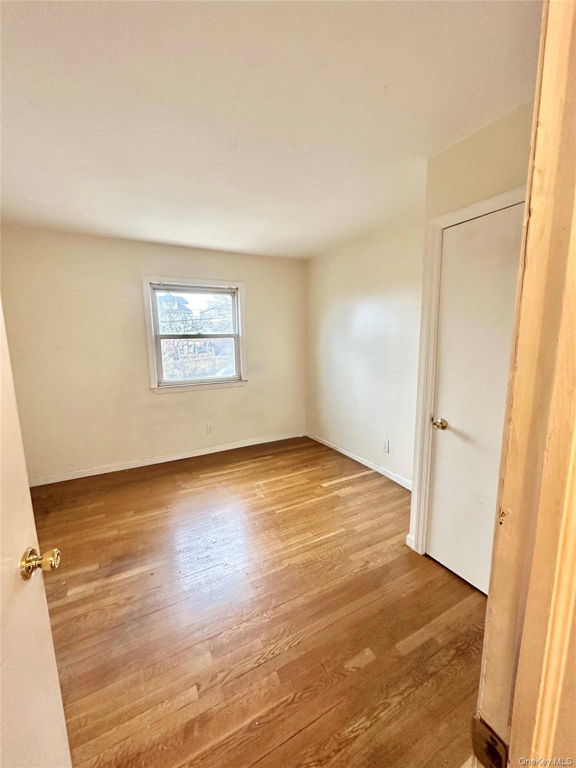 #6 photo, 3 Soundview, New Rochelle , NY 10801