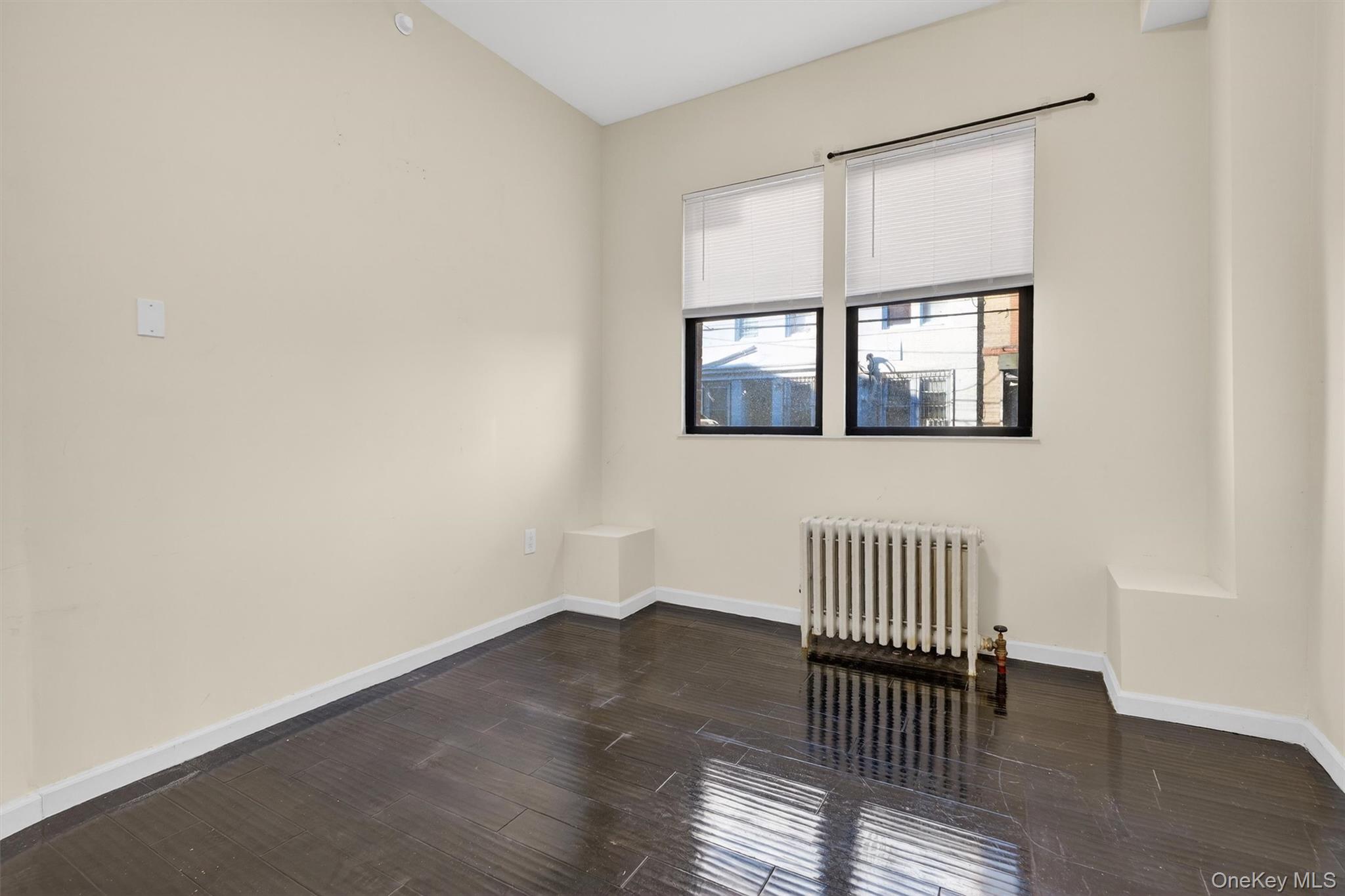 #6 photo, 158 Willow Street, Yonkers , NY 10701