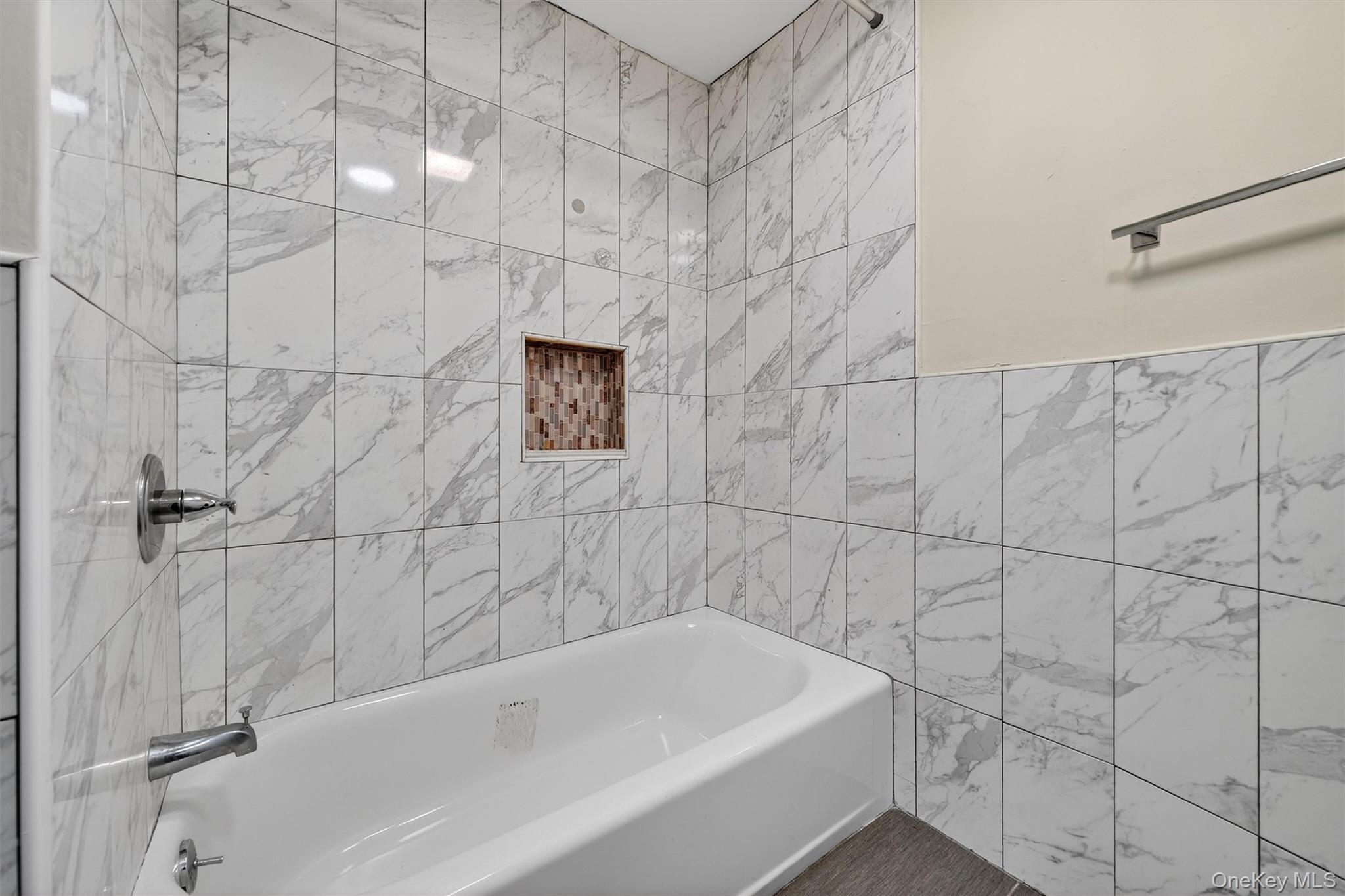 #8 photo, 158 Willow Street, Yonkers , NY 10701