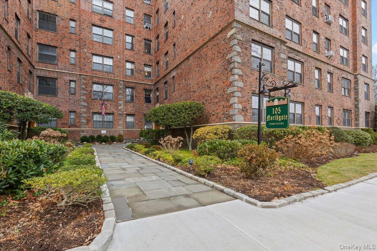 #19 photo, 105 Garth Road, 뉴욕주 Scarsdale , NY 10583