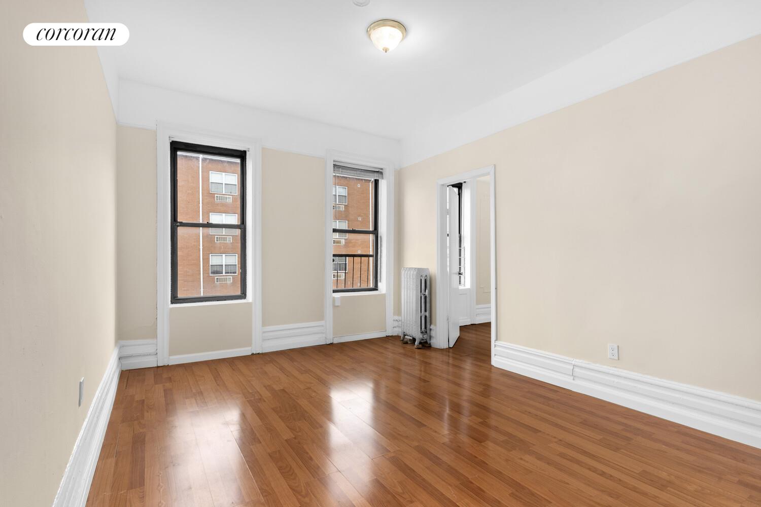 #2 photo, 280 E 2ND Street, Kensington , NY 11218