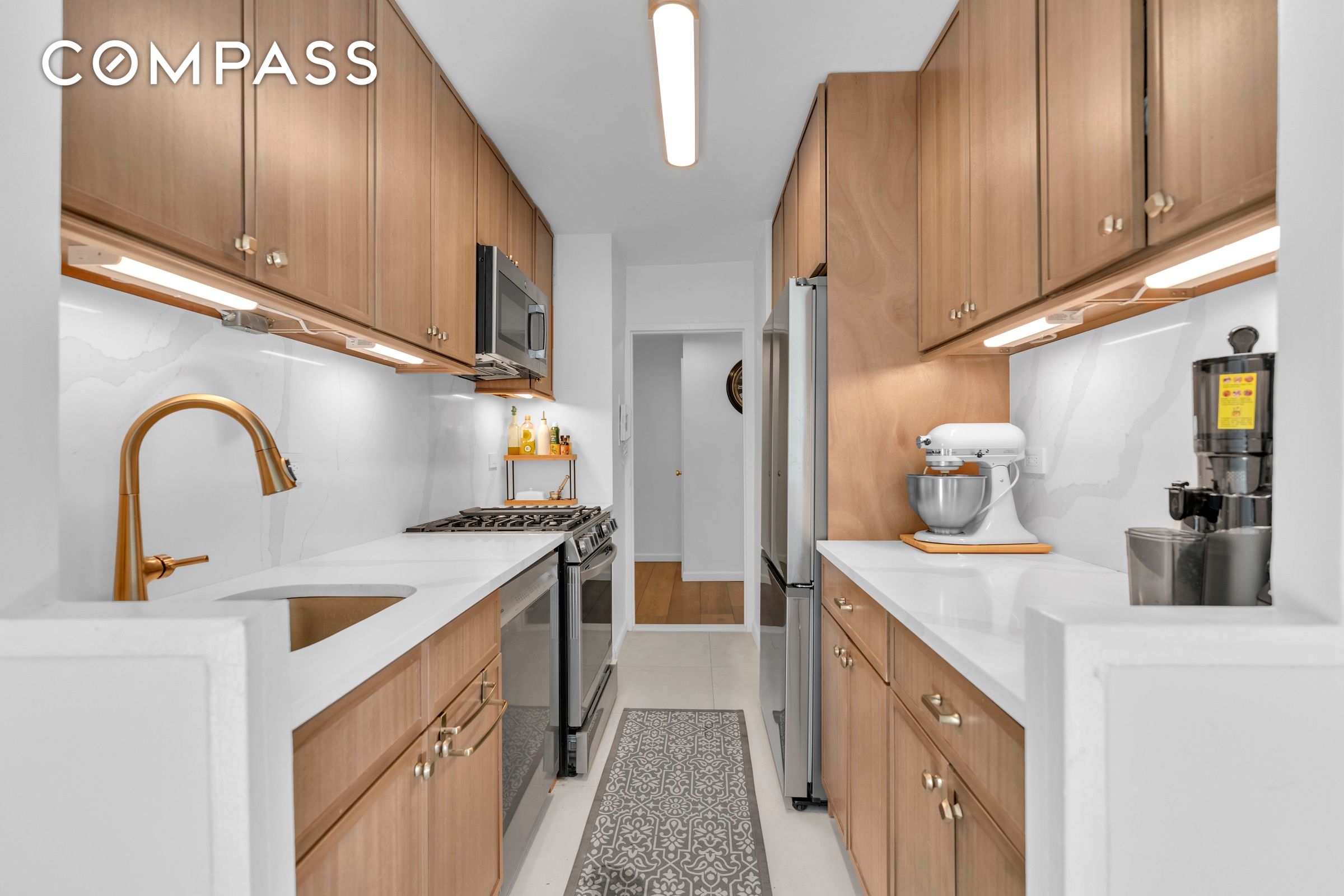 #5 photo, 150 W End Avenue, Upper West Side , NY 10023