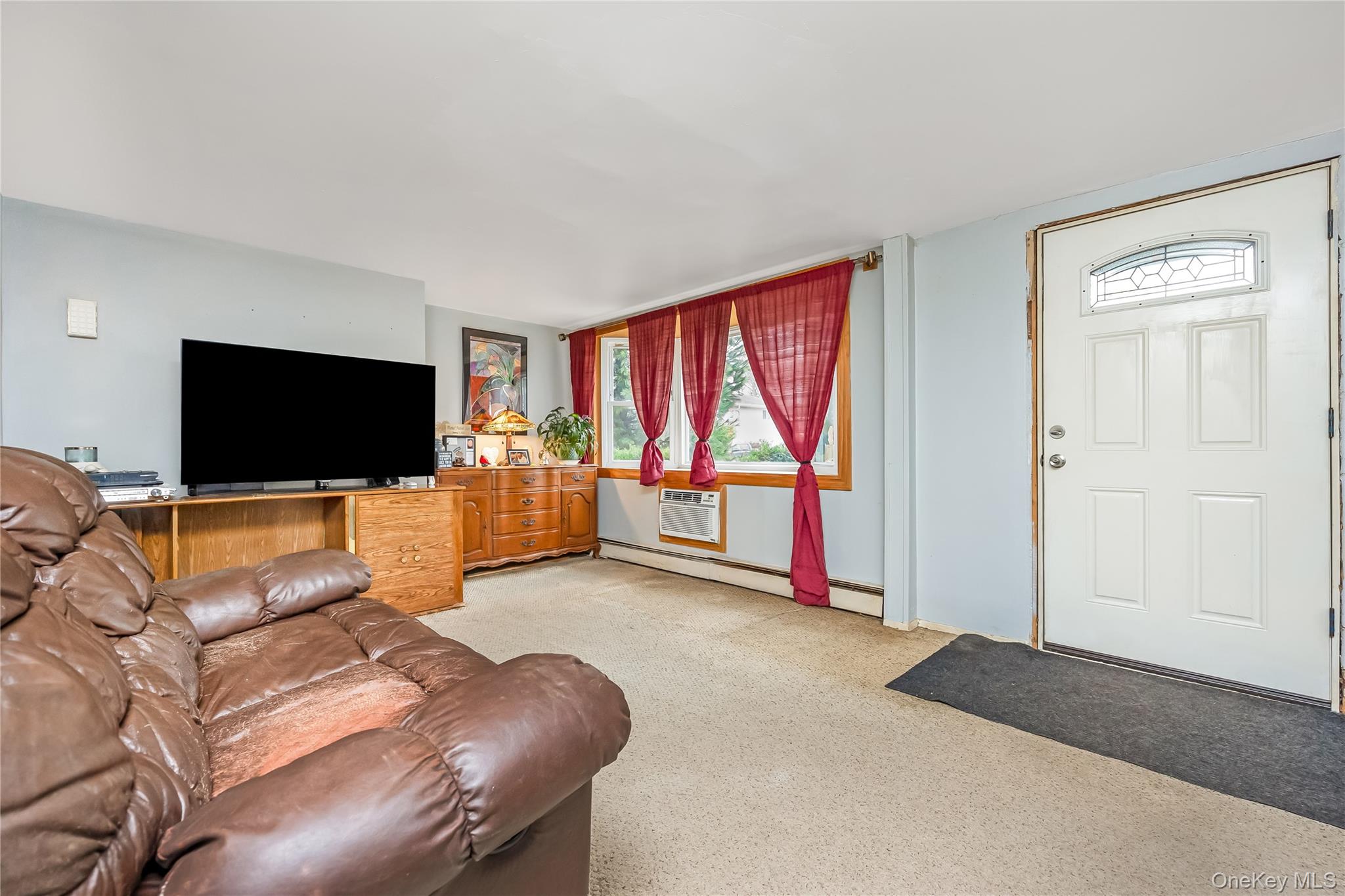 #4 photo, 254 W 1st Street, Саффолк ‖ West Islip , NY 11795