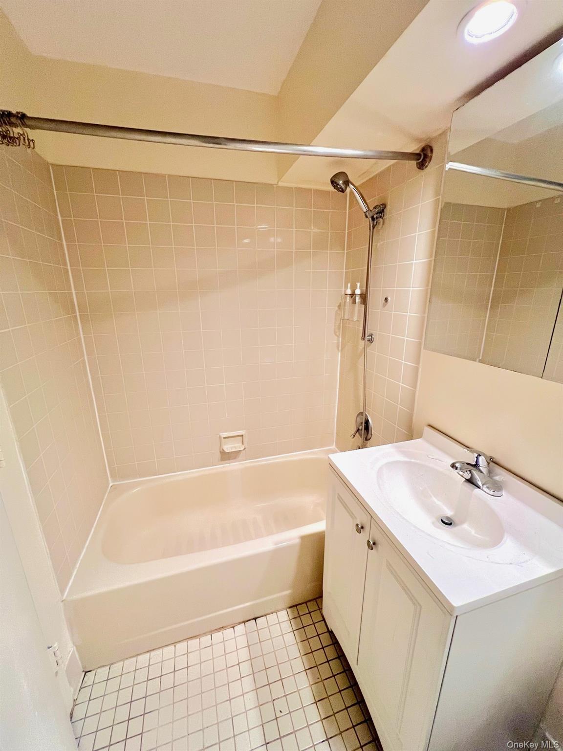 #10 photo, 376 Broadway, New York (Manhattan) , NY 10013