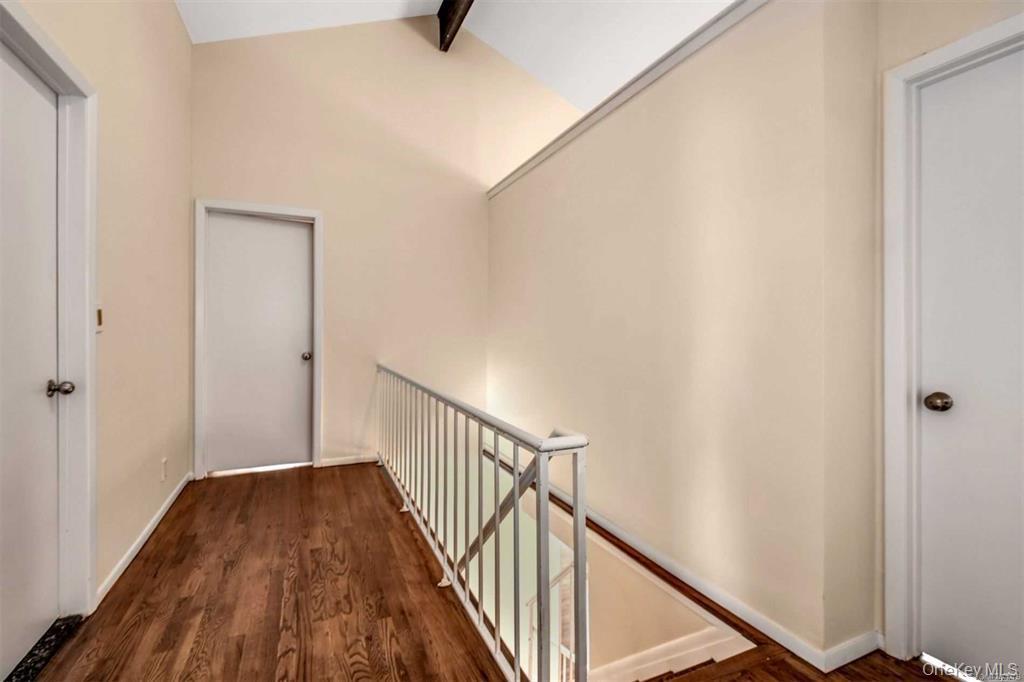 #12 photo, 36 Bevin Road, מחוז סאפוק Northport , NY 11768