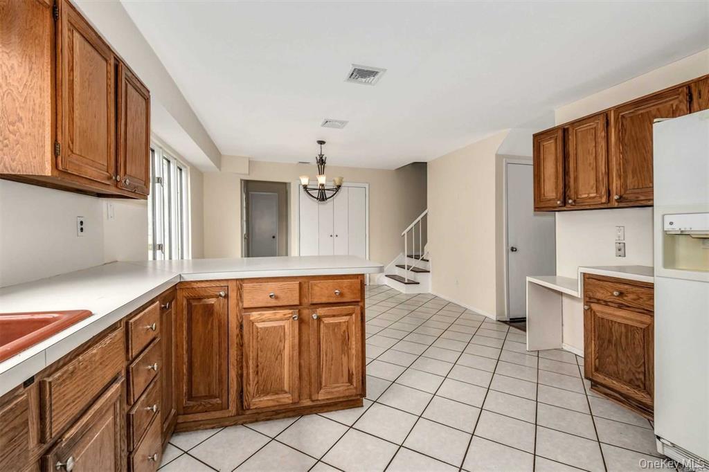 #6 photo, 36 Bevin Road, מחוז סאפוק Northport , NY 11768