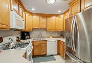 #5 photo, 138 Brattle Circle, מחוז סאפוק Melville , NY 11747