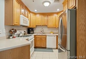#6 photo, 138 Brattle Circle, מחוז סאפוק Melville , NY 11747