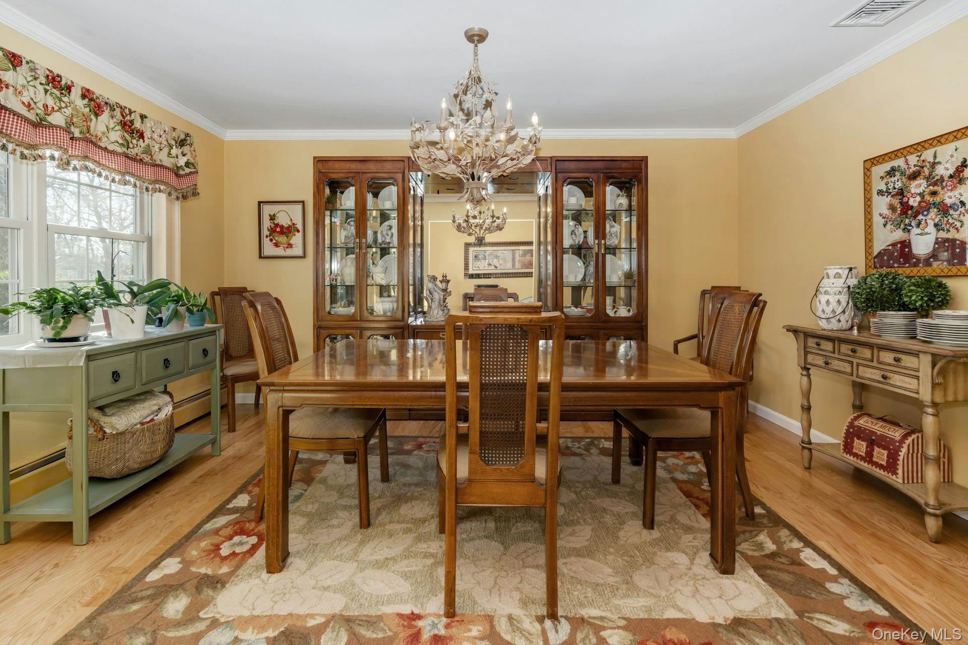 #11 photo, 84 Strathmore Village Drive, سوفولك South Setauket , NY 11720